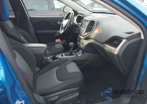 2017 Jeep Cherokee Altitude 4X4 from USA, damaged, VIN 1C4PJMASXHW589442